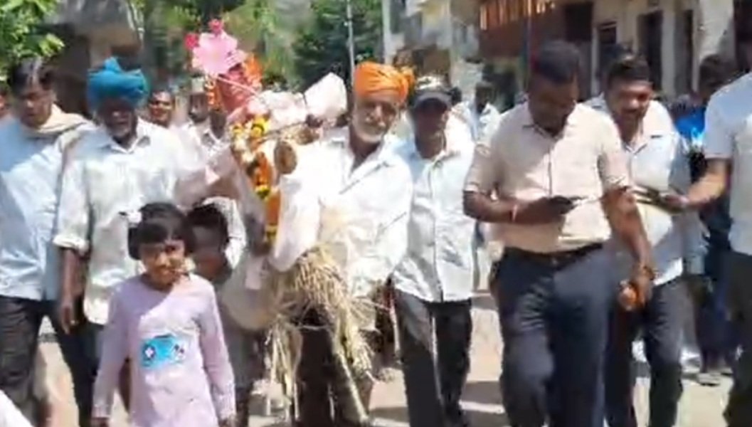 Remembering the traditional Holi in Rajhansgad